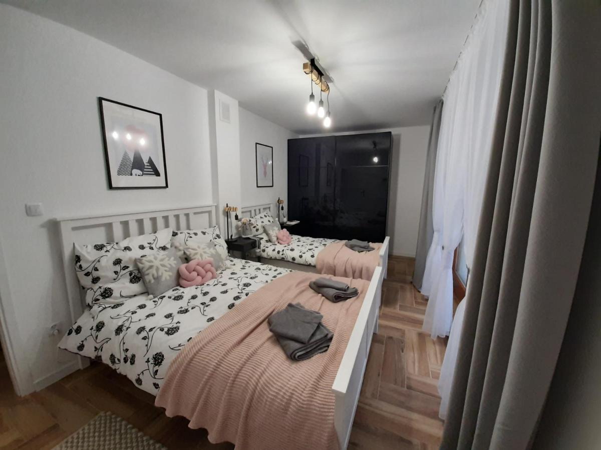 Apartament Gaia コシチェリスコ エクステリア 写真